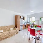 Апартаменты Near Promenade & Ferries Tal-Hriereb