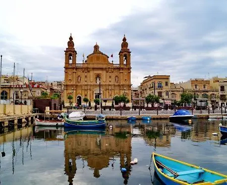 Spacious 1br, Walk To Sliema & Waterfront Appartement *