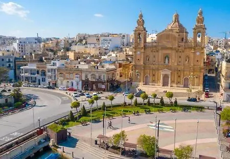 Spacious 1br, Walk To Sliema & Waterfront Appartement