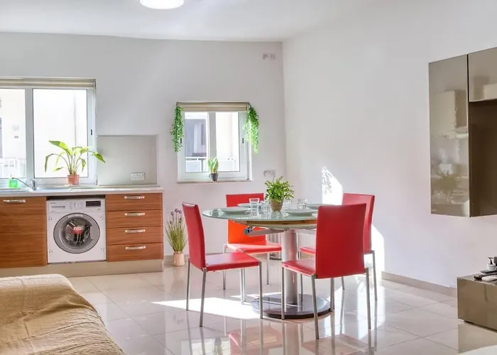 Appartement Near Promenade & Ferries *